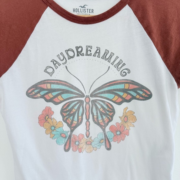 Hollister Baby Doll Graphic Cropped Shirt Fitted Butterfly Y2K Boho Retro XS - Picture 2 of 4